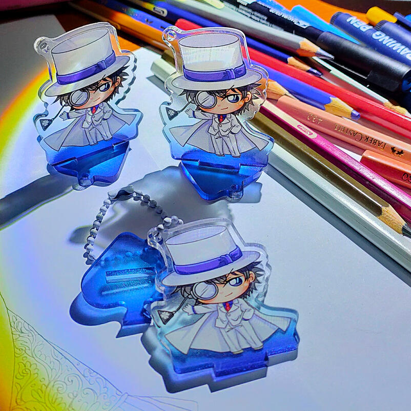 Acrylic Standee 3mm with translucent color + custom base cut and print